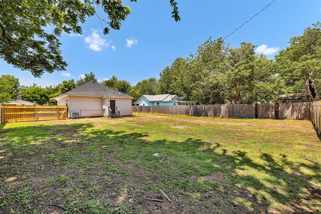 224 N L Avenue Property Photo 26