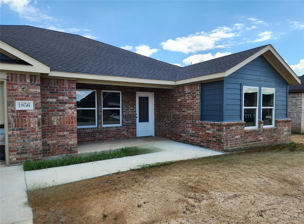 1856 Topaz Road Property Photo 1
