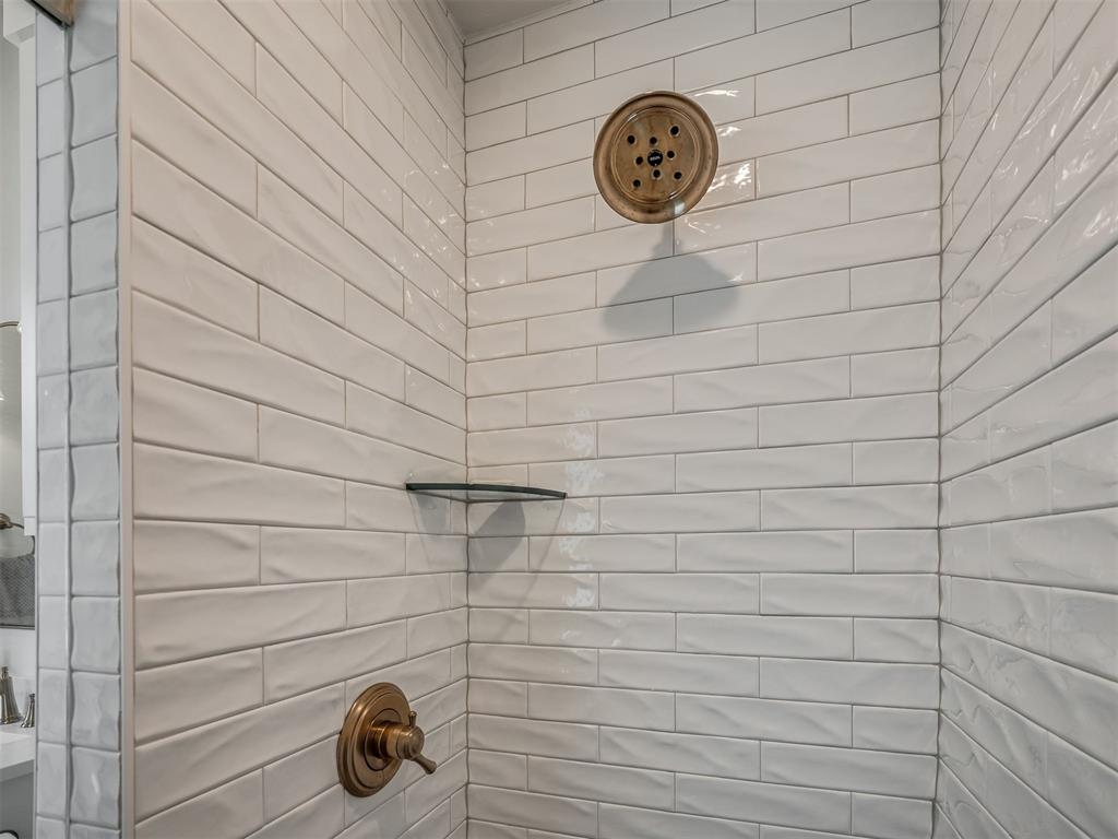13409 Creek Pointe Lane Property Photo 32