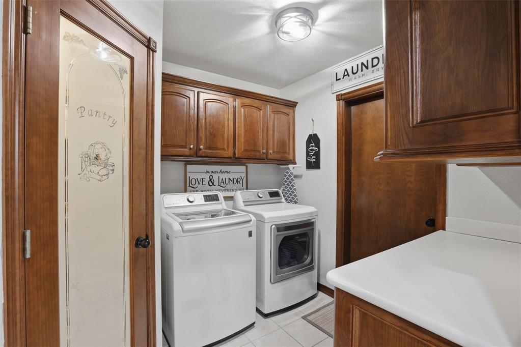 15597 Us Highway 77 Property Photo 34
