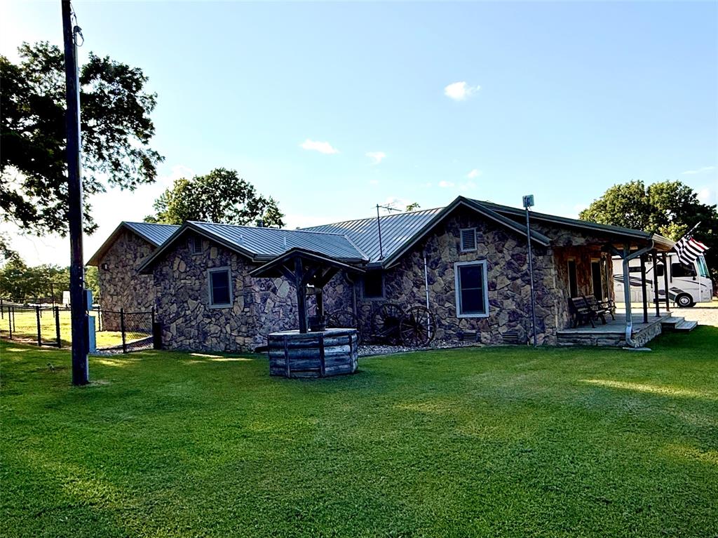 13211 N 365 Road Property Photo 3