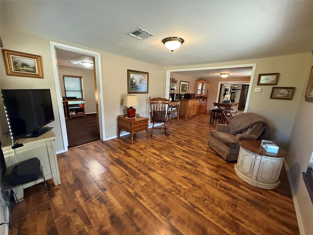 13211 N 365 Road Property Photo 7
