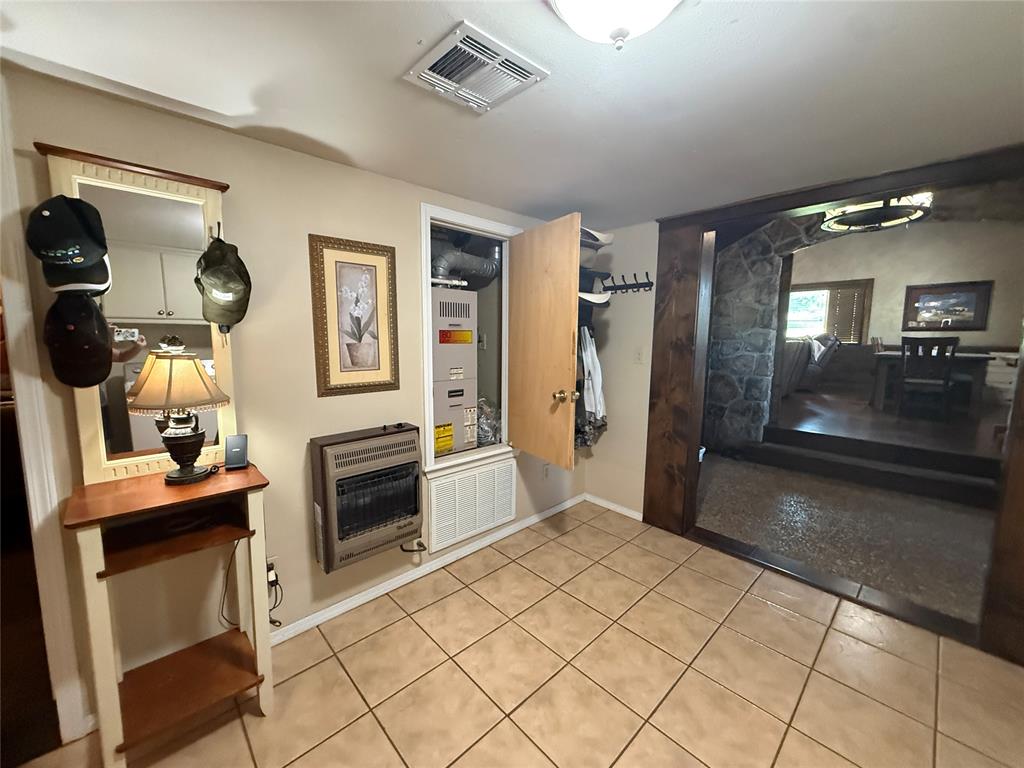 13211 N 365 Road Property Photo 11