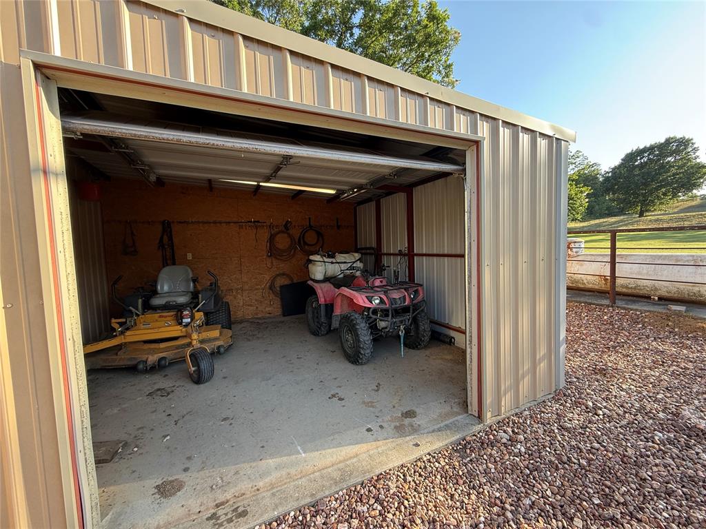 13211 N 365 Road Property Photo 27