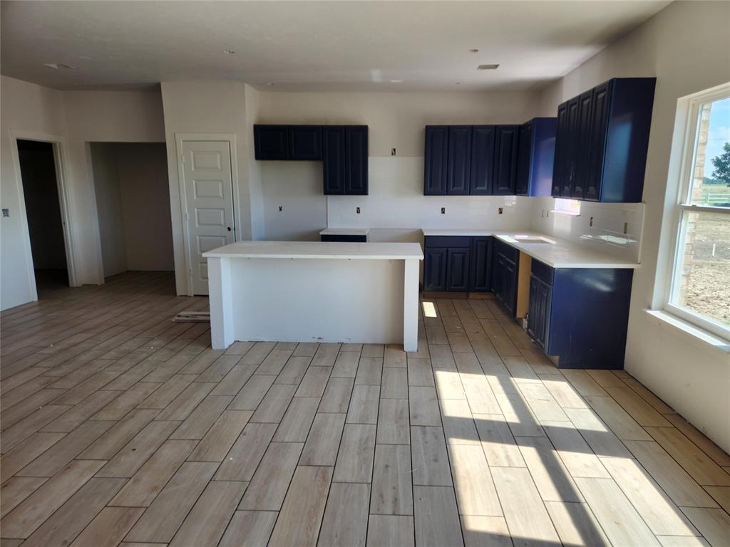 1906 Topaz Road Property Photo 2