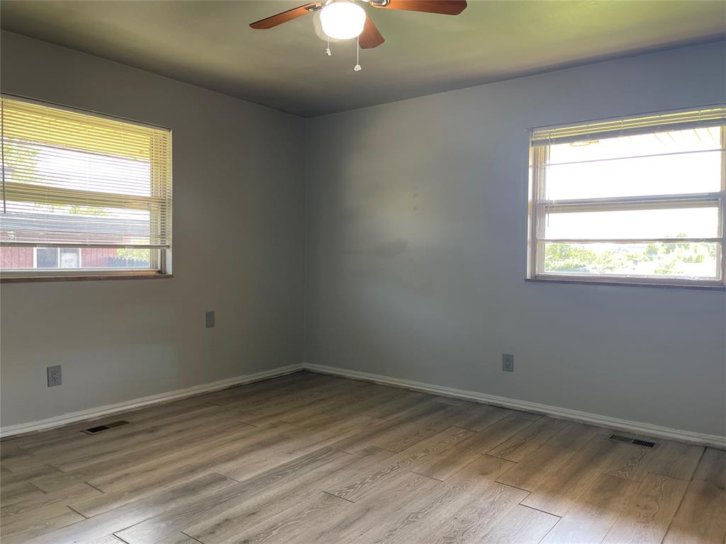 5913 Crestview Drive Property Photo 33