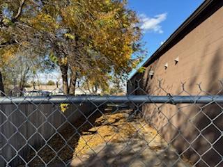 4823 S Western Avenue Property Photo 5