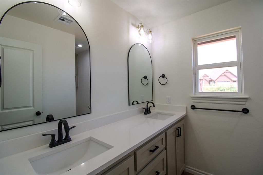 9308 Sw 38th Street Property Photo 27