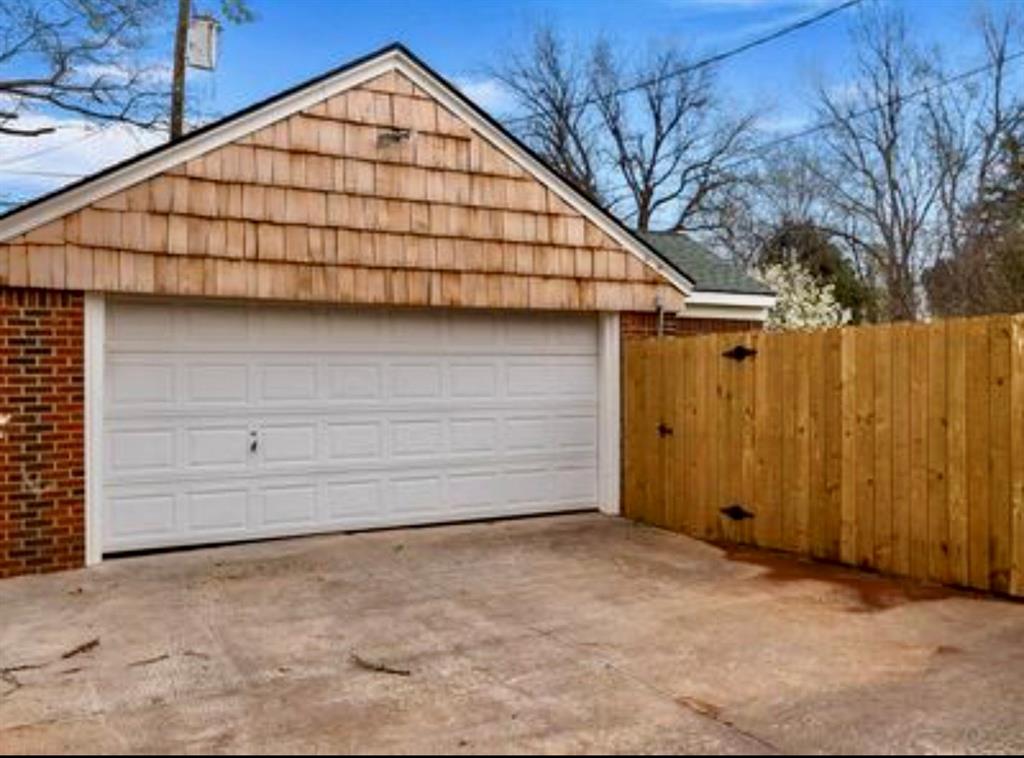 1105 Belford Avenue Property Photo 25