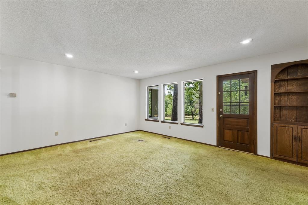 2009 Forest Road Property Photo 9