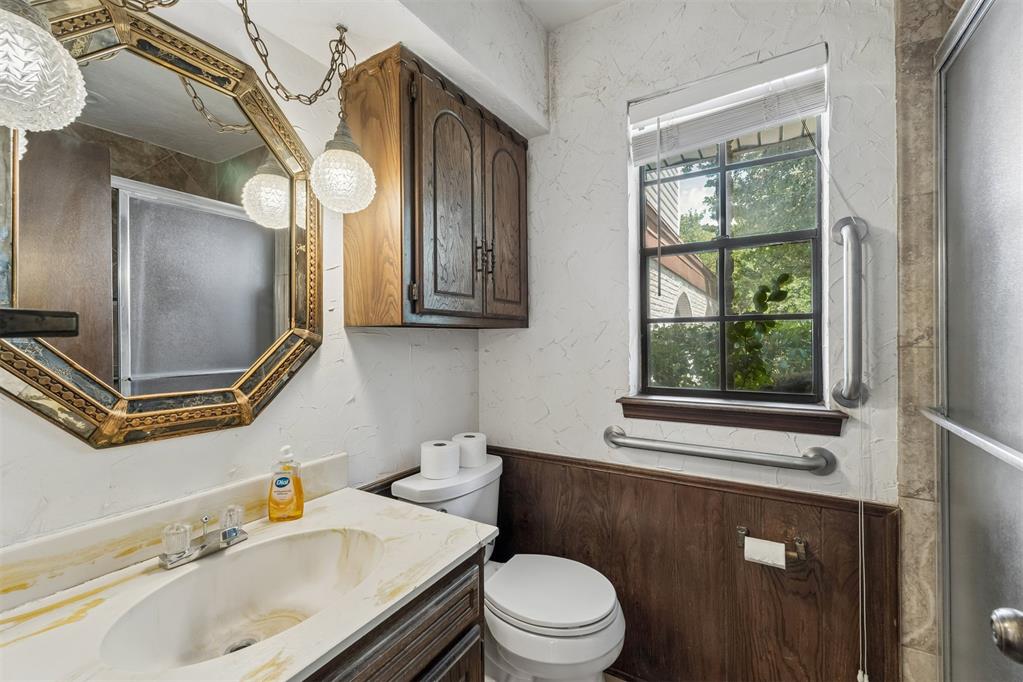 2009 Forest Road Property Photo 20