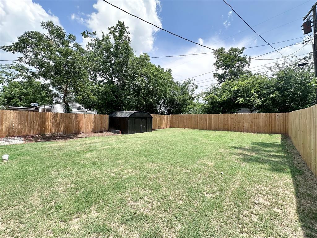 2011 N Dorothy Avenue Property Photo 45
