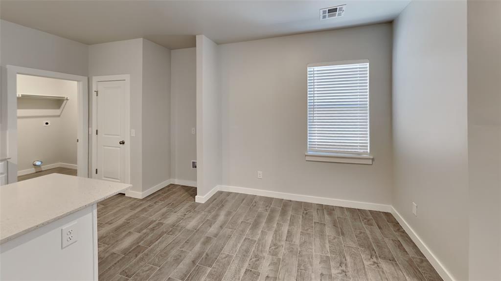 17009 Oak Ridge Circle Property Photo 10