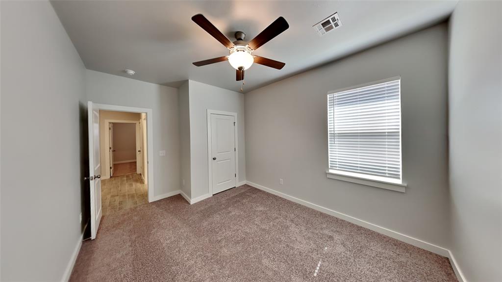 17009 Oak Ridge Circle Property Photo 14