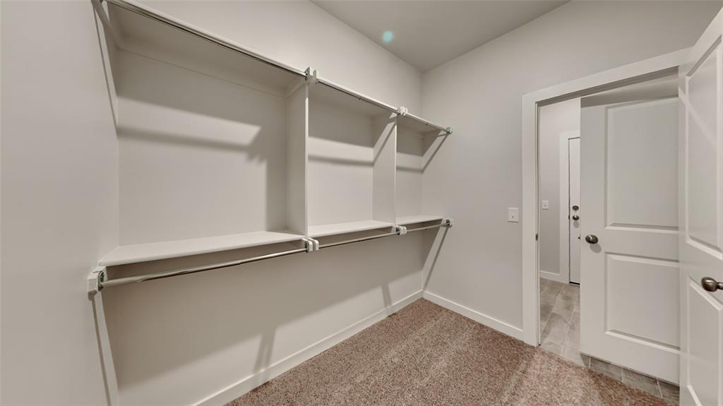 17009 Oak Ridge Circle Property Photo 20