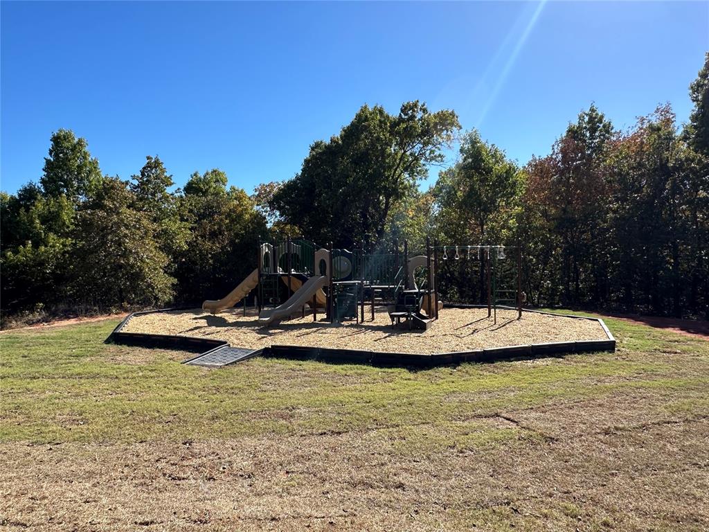 17009 Oak Ridge Circle Property Photo 29