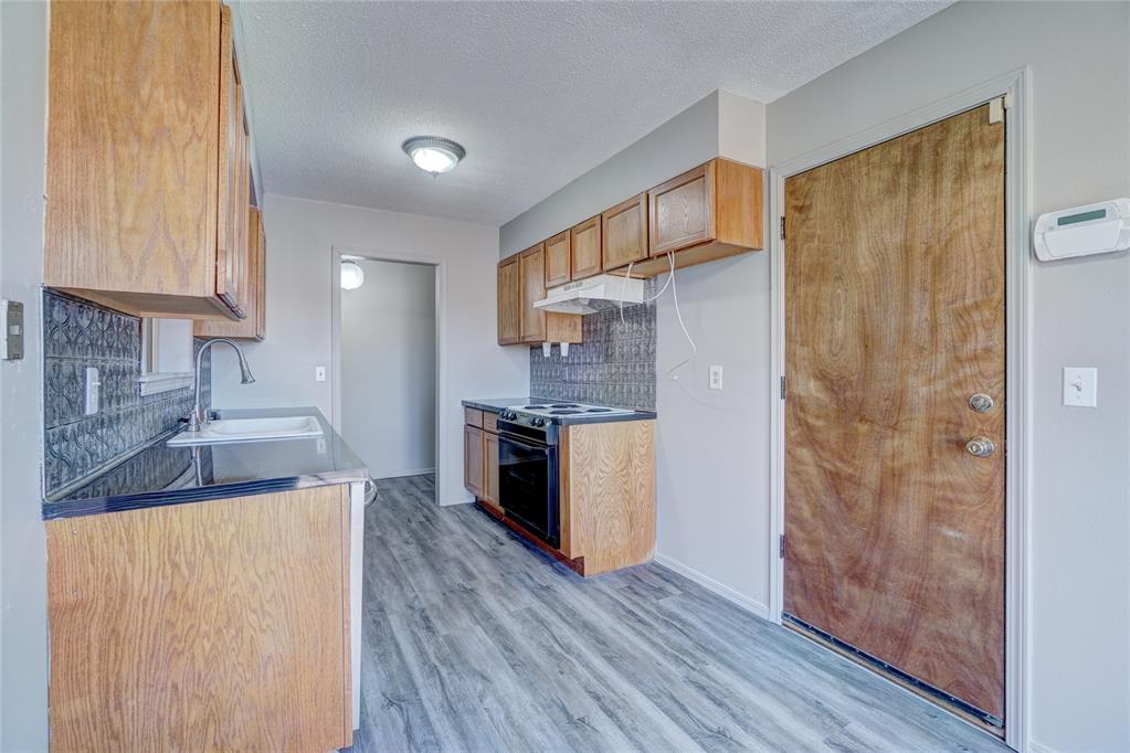 109 Bainbridge Road Property Photo 8