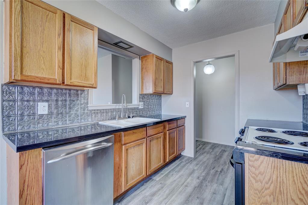 109 Bainbridge Road Property Photo 10