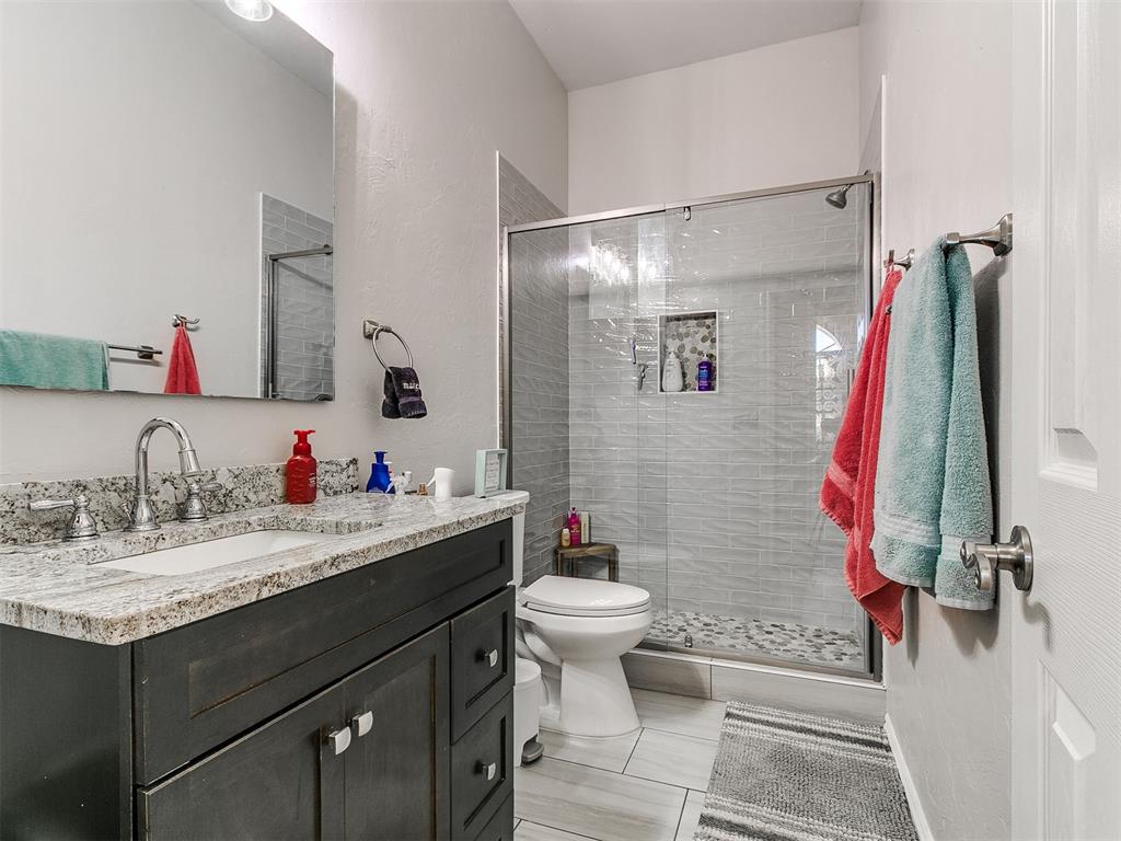 7305 Nw 129th Street Property Photo 13