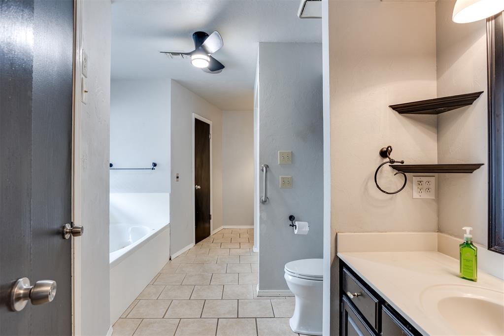 1612 Glacier Lane Property Photo 16