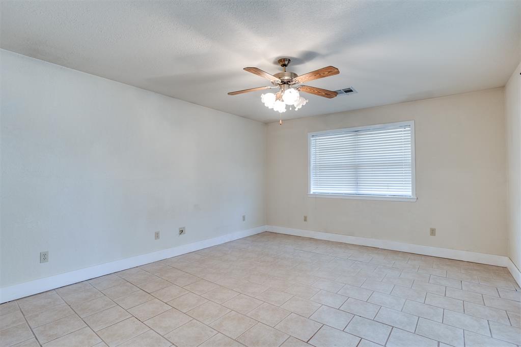 1612 Glacier Lane Property Photo 20