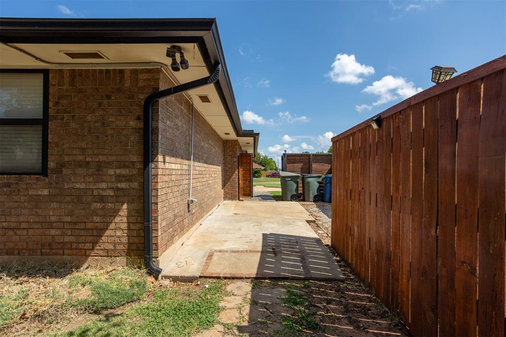 1612 Glacier Lane Property Photo 38