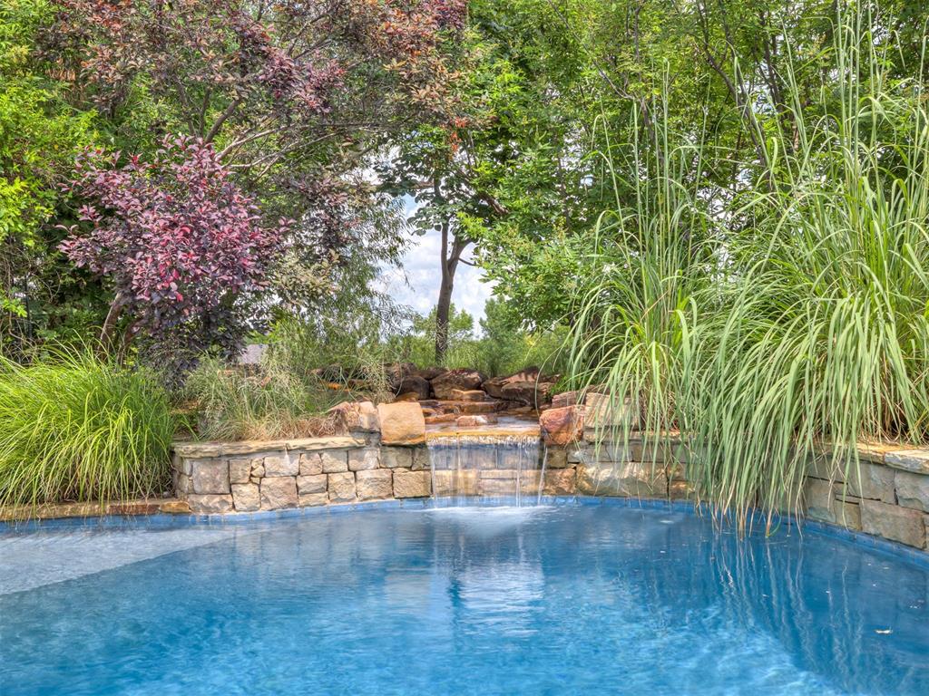 1721 Graces Terrace Property Photo 1