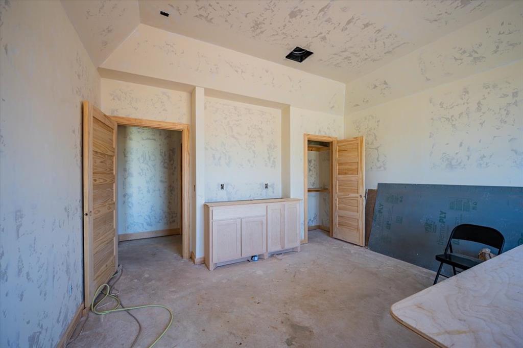 1111 Jozie Way Property Photo 25