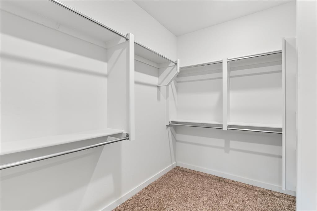 1364 Pineridge Circle Property Photo 22
