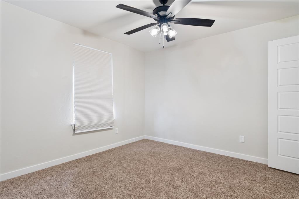 1364 Pineridge Circle Property Photo 29