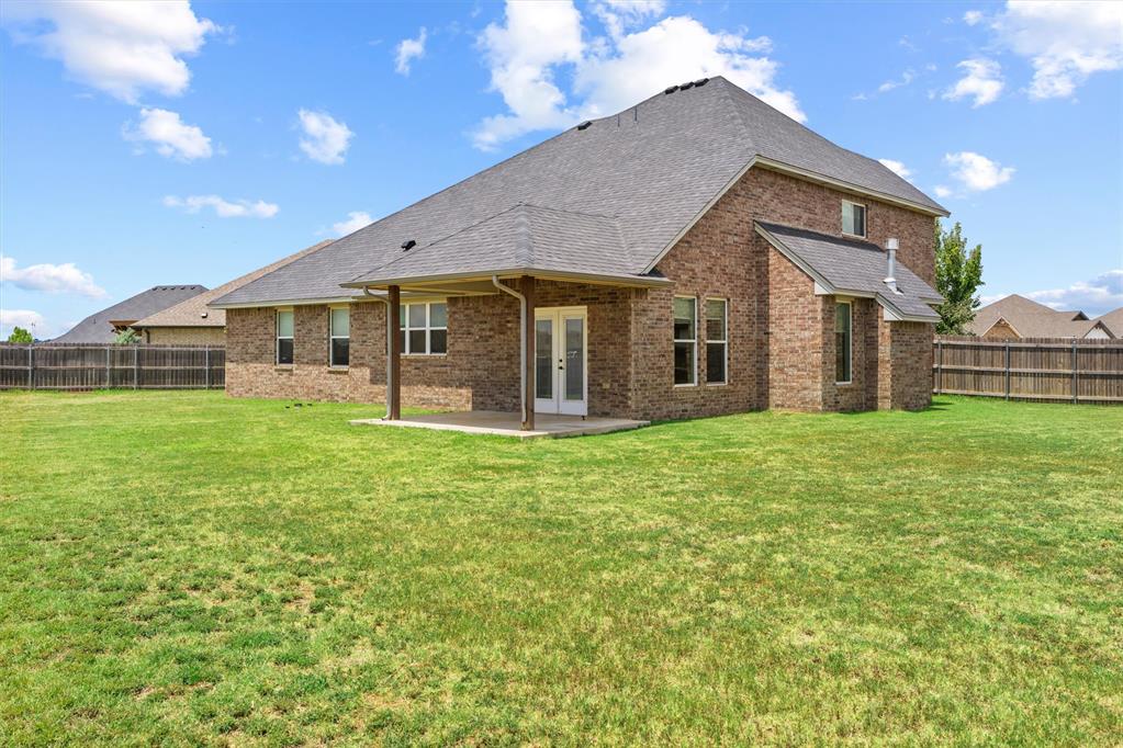 1364 Pineridge Circle Property Photo 32