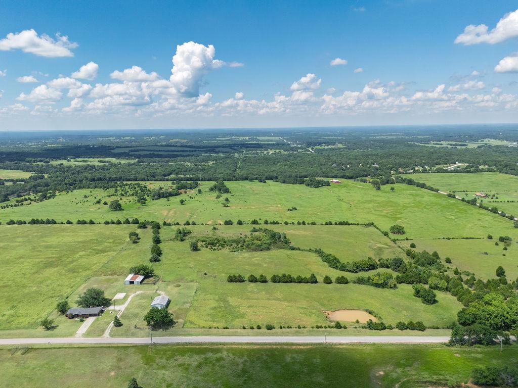 348706 E 1070 Road Property Photo 1