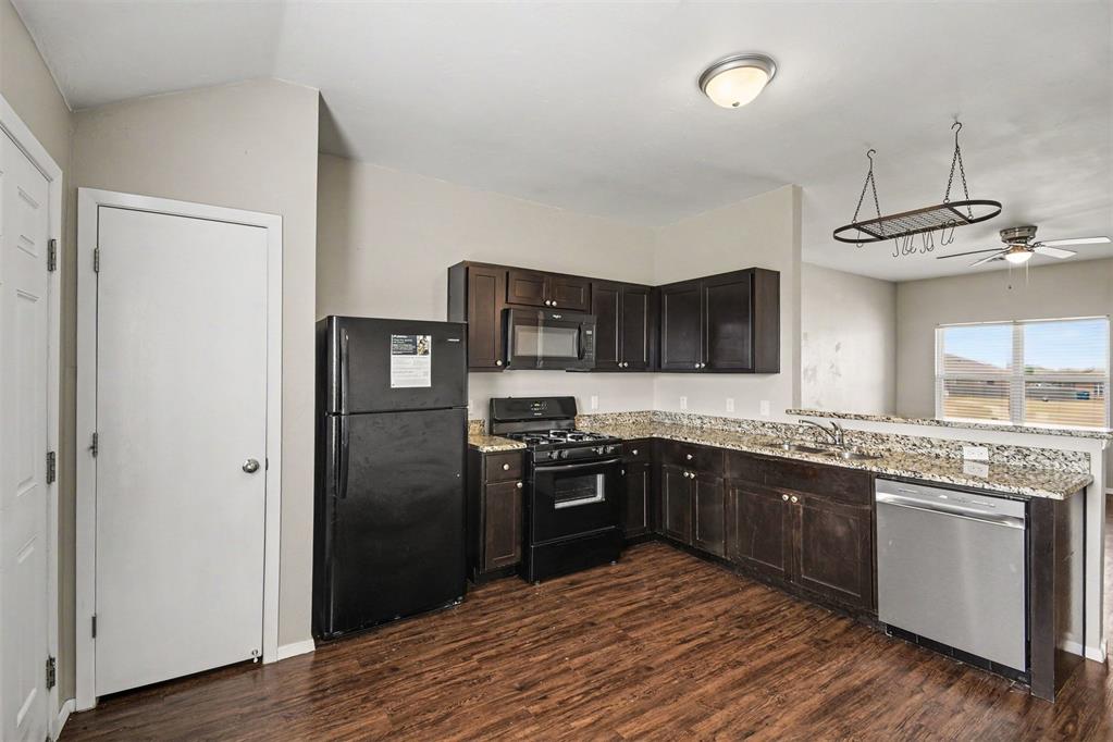 1733 Tumbleweed Way Property Photo 8