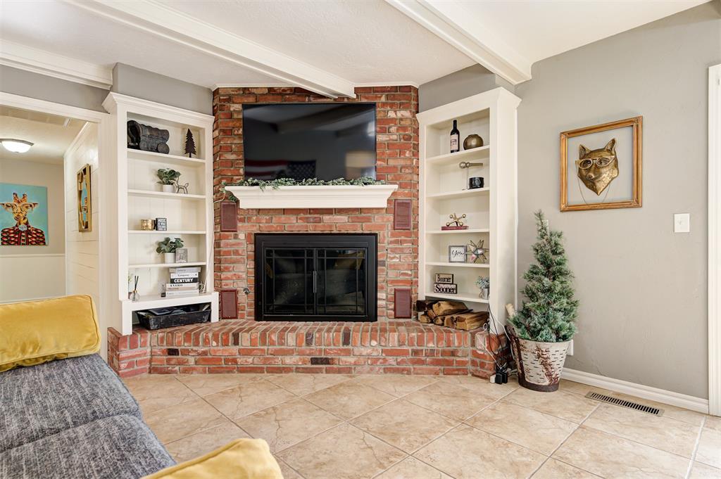 1301 Brookhaven Boulevard Property Photo 8