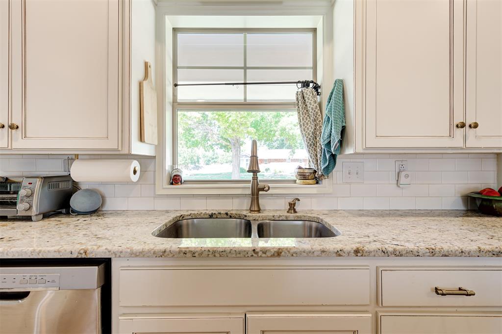 1301 Brookhaven Boulevard Property Photo 16