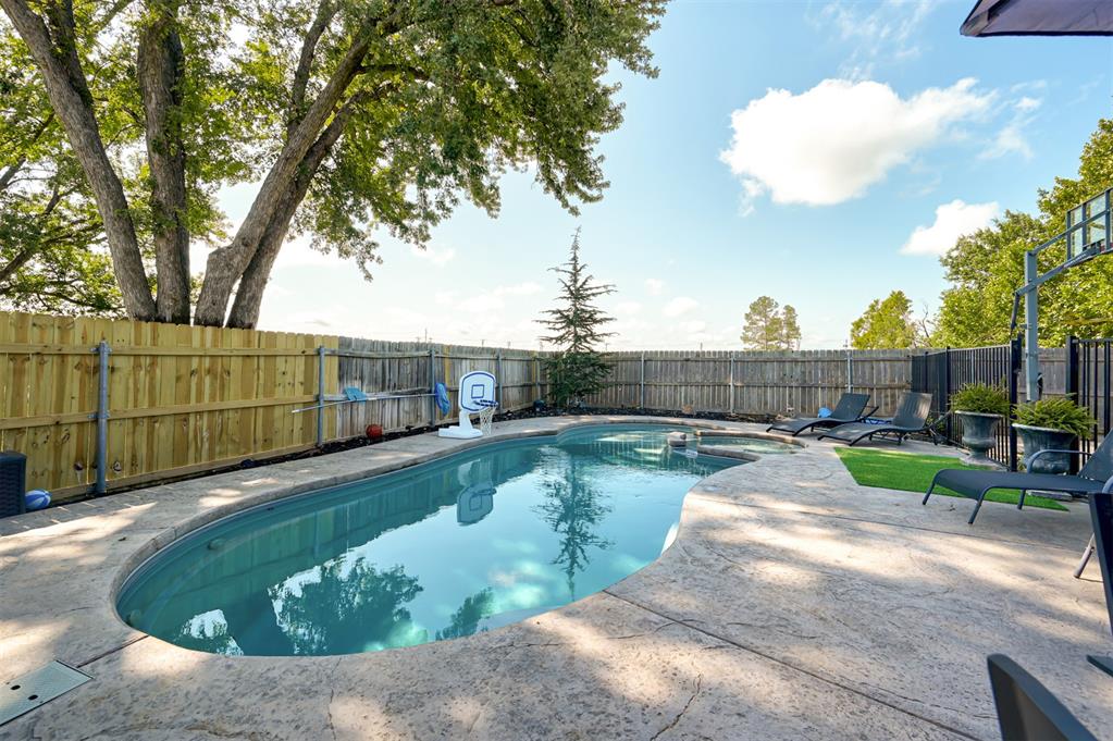1301 Brookhaven Boulevard Property Photo 48