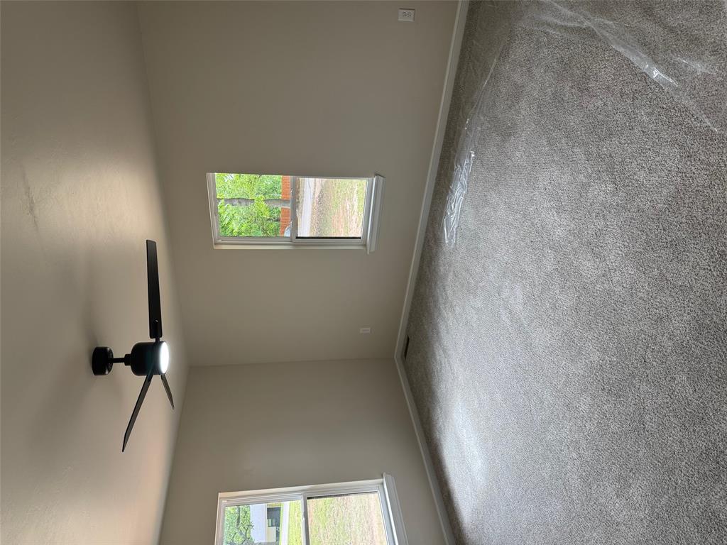 3001 Norcrest Drive Property Photo 14