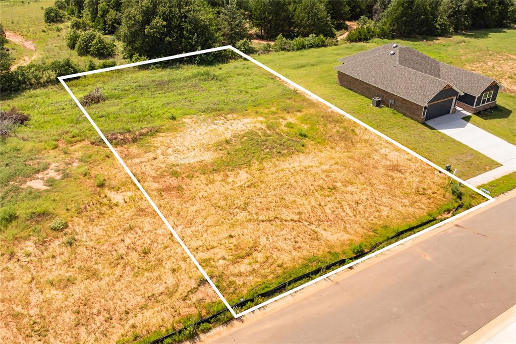 4664 Lincoln Landing Property Photo 1