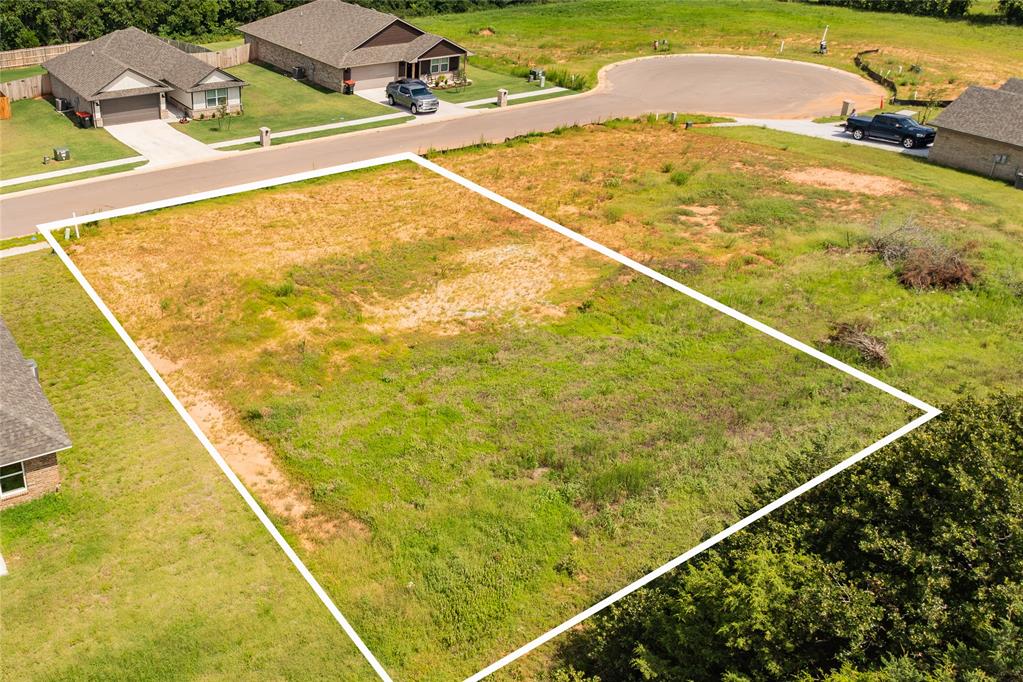 4664 Lincoln Landing Property Photo 5
