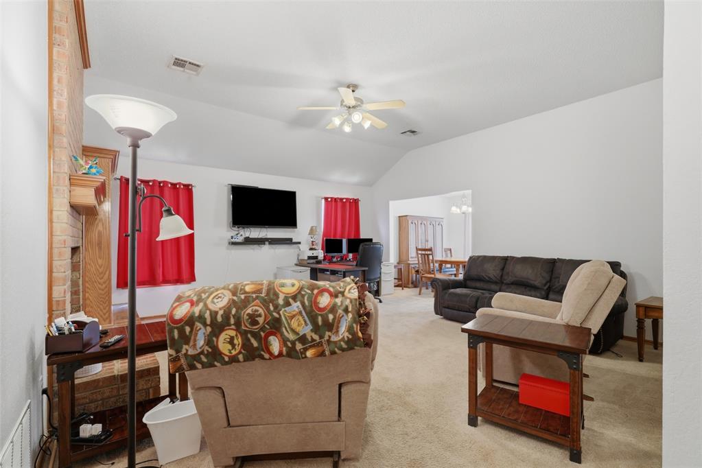 10329 Aberdeen Drive Property Photo 6