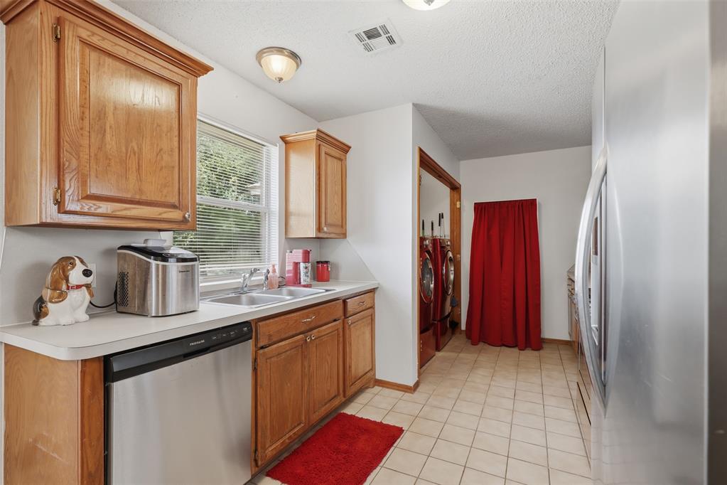 10329 Aberdeen Drive Property Photo 10