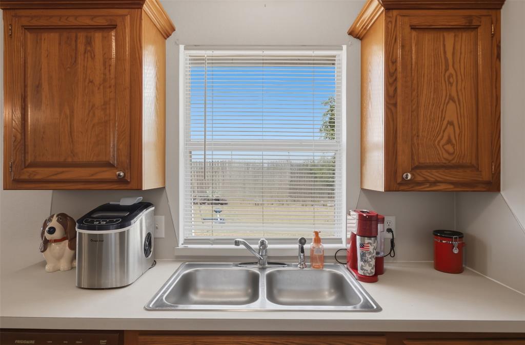 10329 Aberdeen Drive Property Photo 12