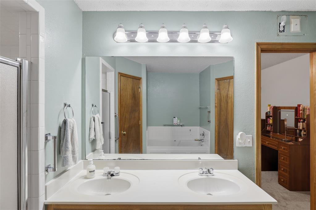 10329 Aberdeen Drive Property Photo 19