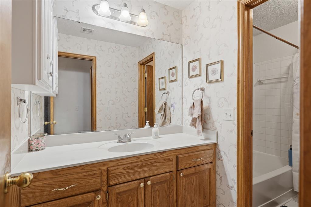 10329 Aberdeen Drive Property Photo 23