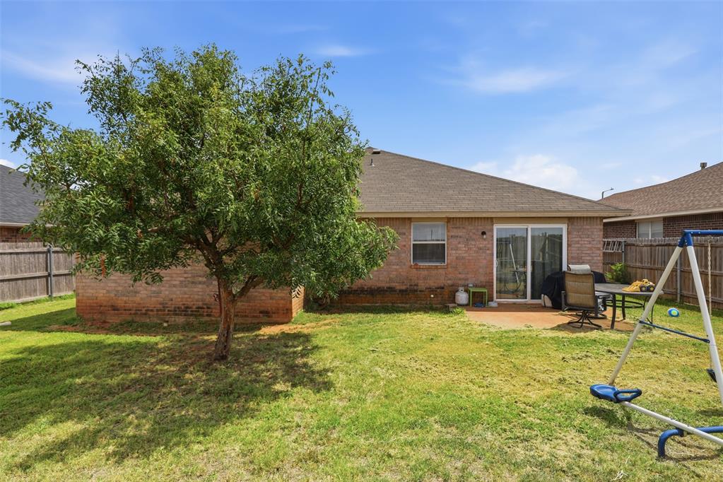 10329 Aberdeen Drive Property Photo 28