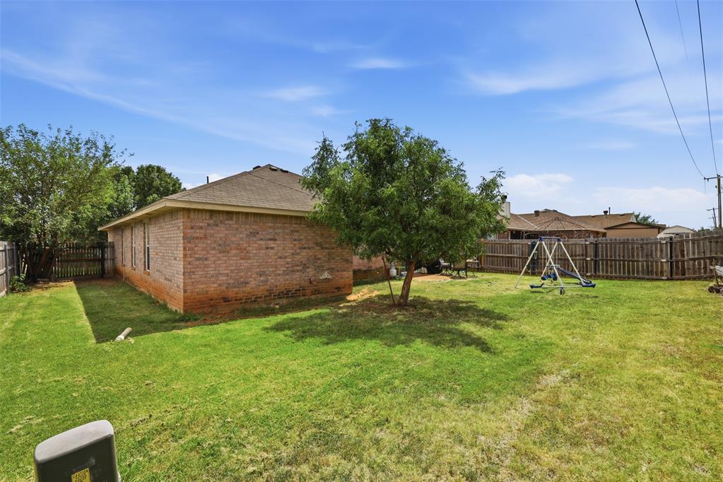10329 Aberdeen Drive Property Photo 29