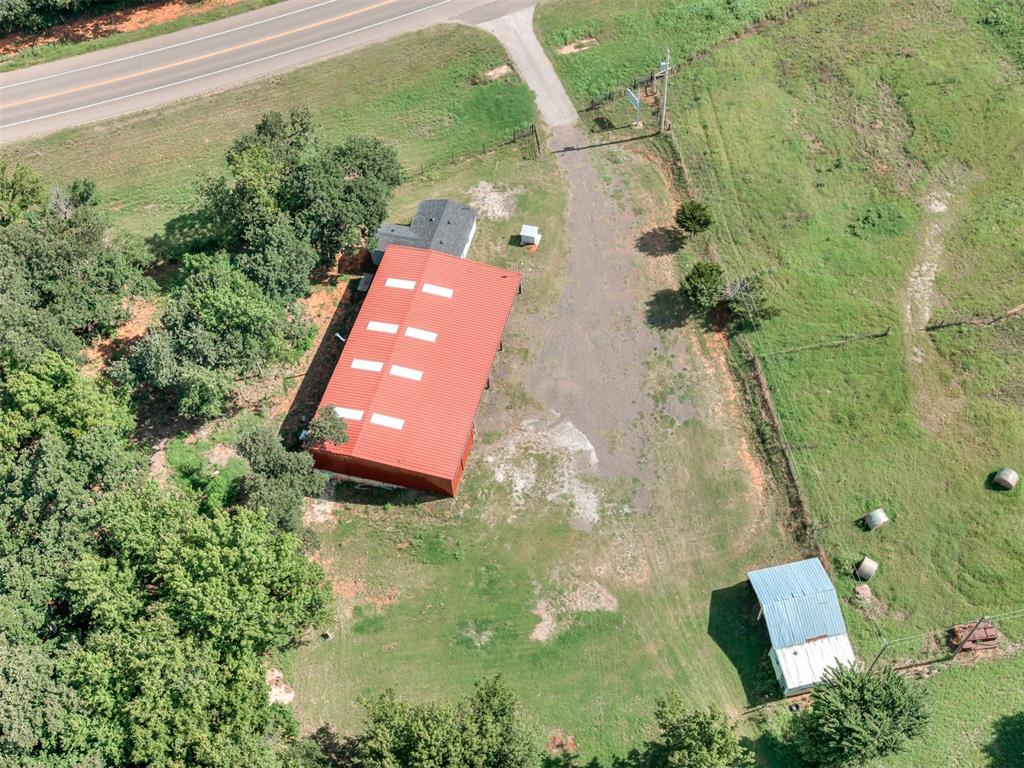1402 W Veterans Memorial Highway Property Photo 4