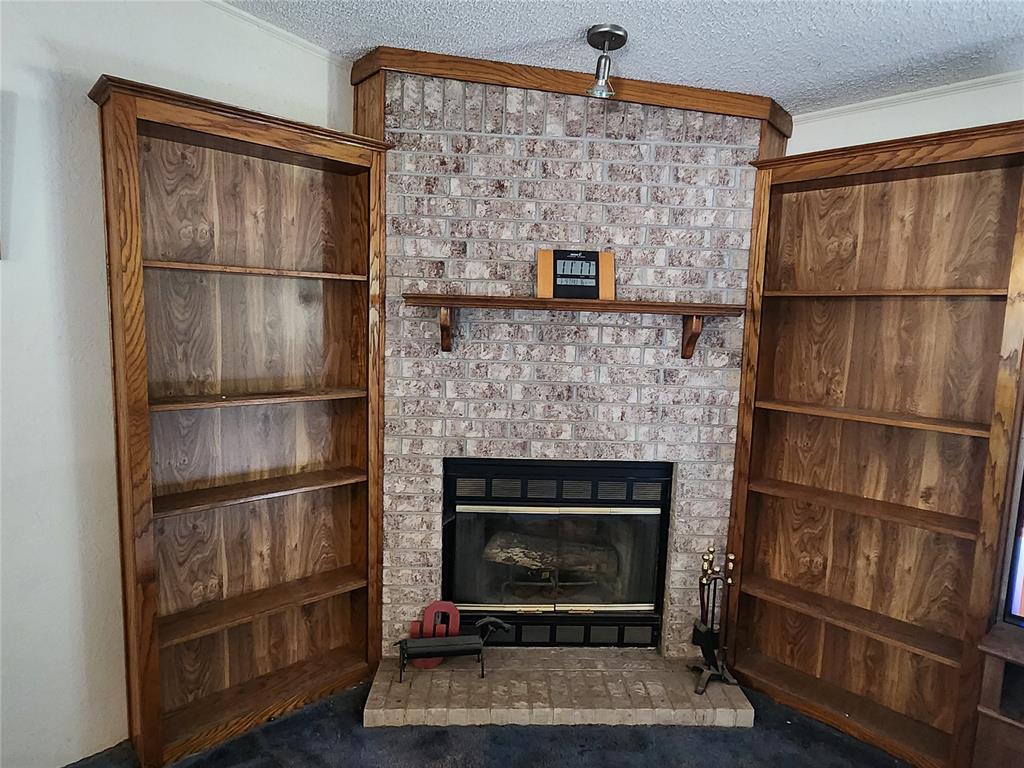 7727 Winding Path Property Photo 7