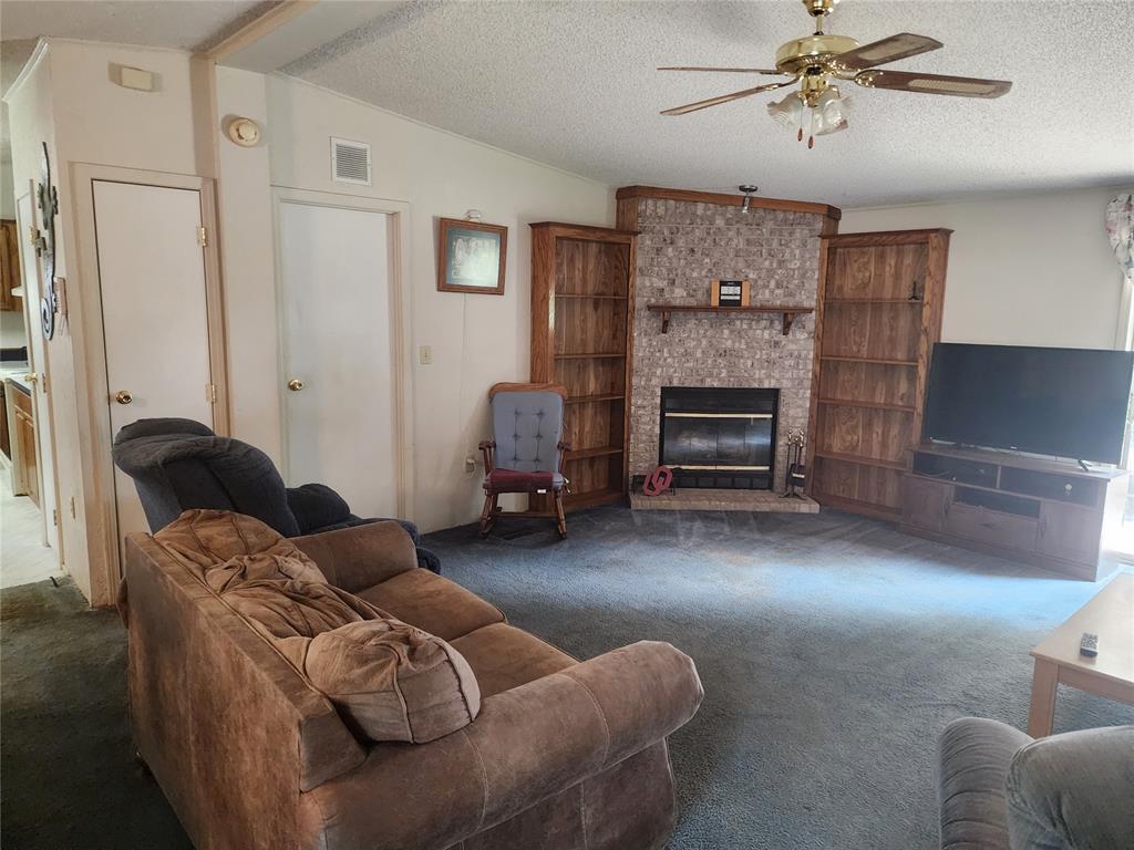 7727 Winding Path Property Photo 19