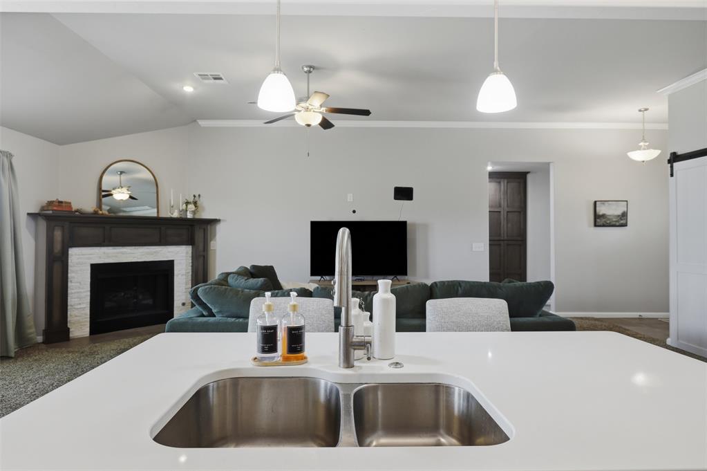 1730 Huntington Court Property Photo 10